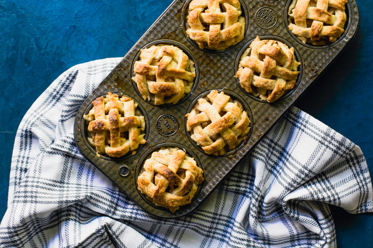 Mini Apple Pies So Easy Not Much Hassle